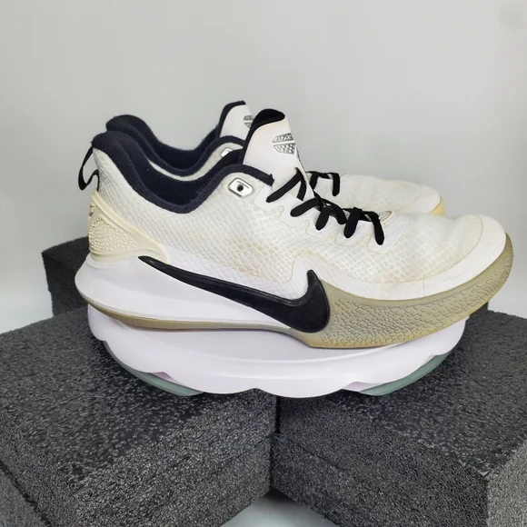 Nike Mamba Focus TB AT1214-100 Men's US 9 White Kobe Bryant Basketball Shoes
